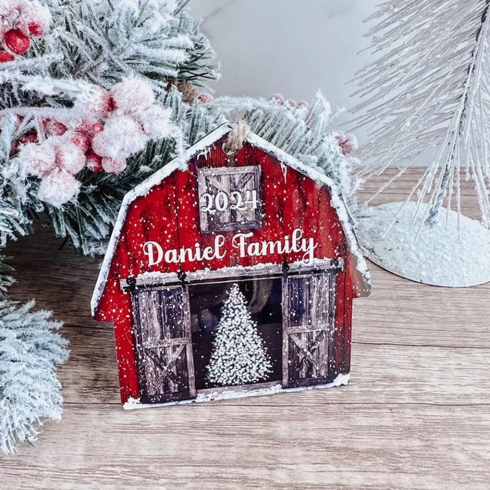 2025 Red Barn Christmas Wooden Ornament - Rustic Farmhouse Christmas Ornaments - Personalized Christmas Ornaments for Family - Image 4