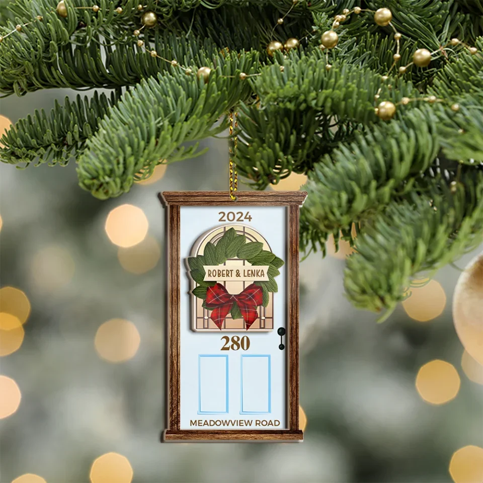 Christmas Fairy Door - Housewarming Gifts - Custom Wooden Ornament - Christmas Gift For Family, Newly Married Couples - Image 5