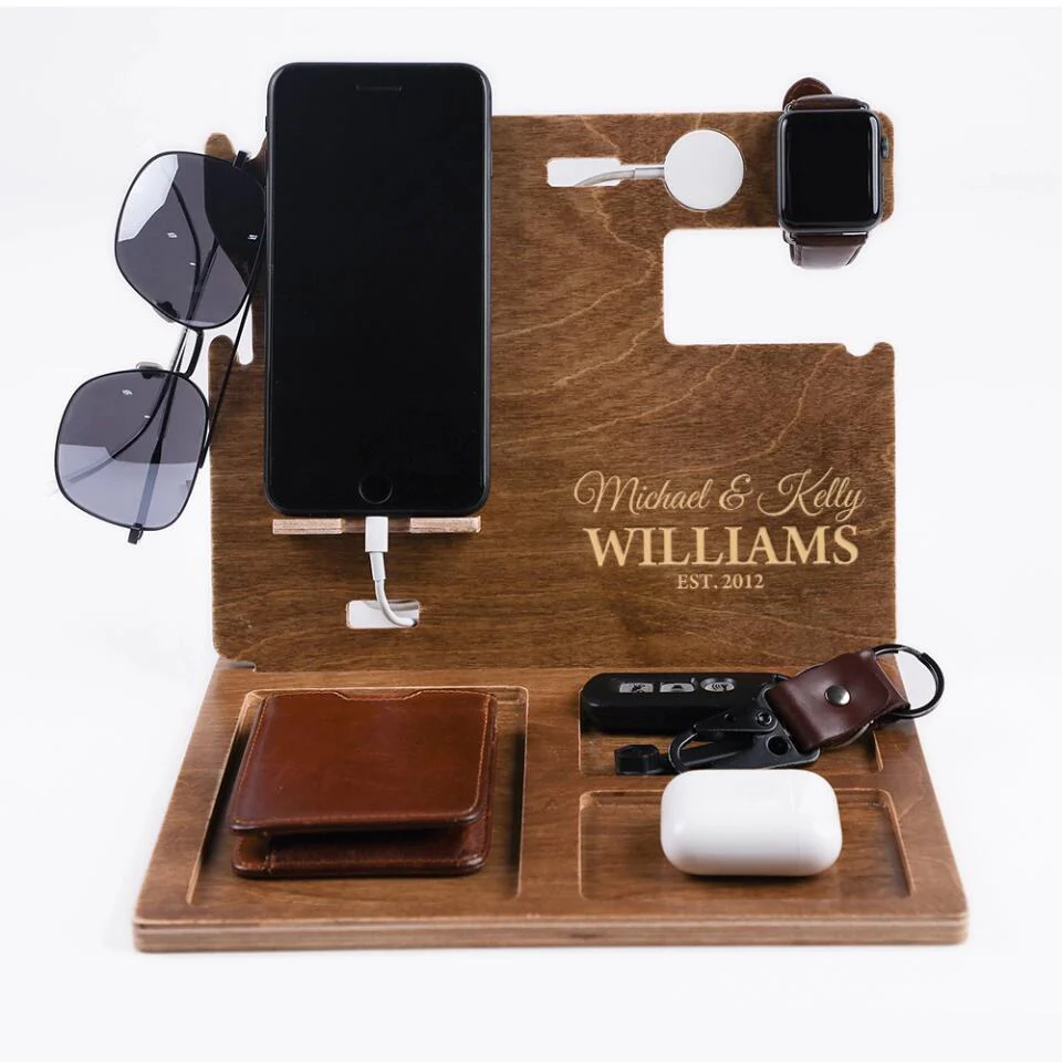Custom Name & Year - Personalized Dock Station - Anniversary Gift For Dad and Mom - Image 4