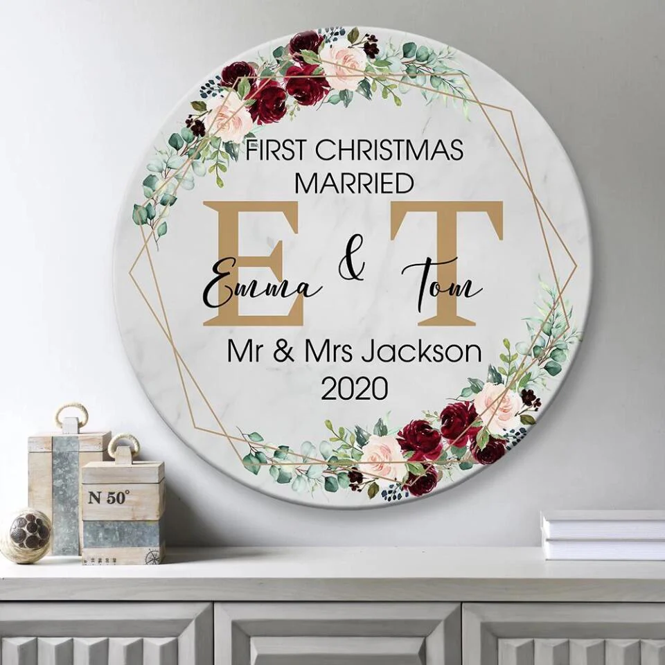 Couple Wooden Sign First Christmas Married - Custom Round Wooden Sign - Gift for Wedding Anniversary Christmas Decor - Image 5