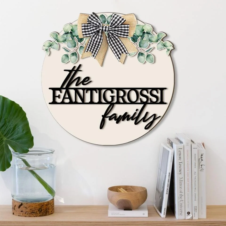 Laurel Wreath With Family Name Custom Wooden Art Wedding Gift For Husband - Image 4
