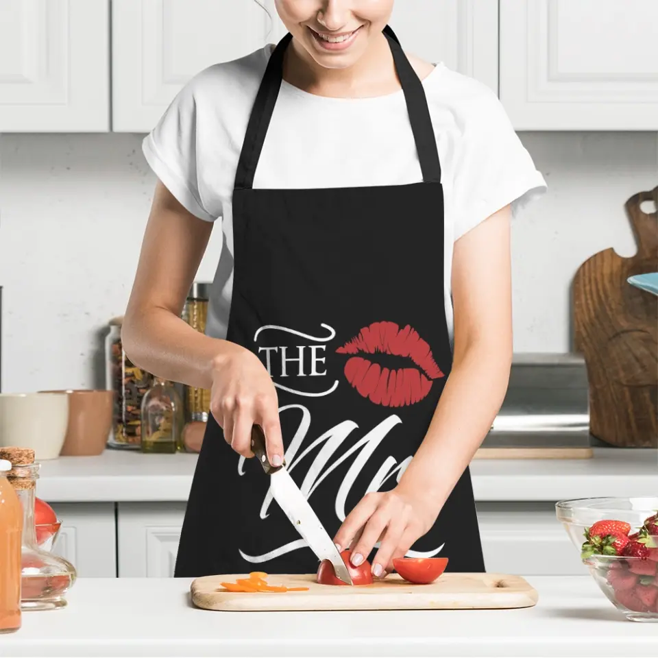 Mr and Mrs Personalized Apron For Couple - Image 5
