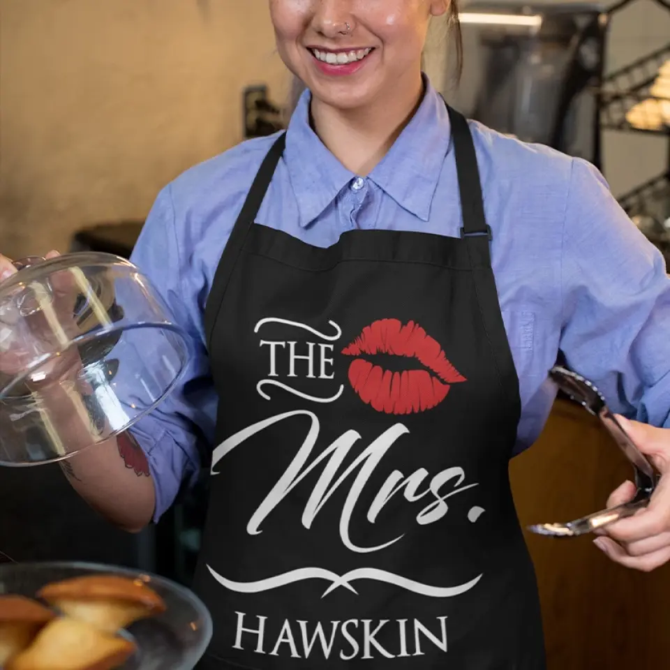 Mr and Mrs Personalized Apron For Couple - Image 6