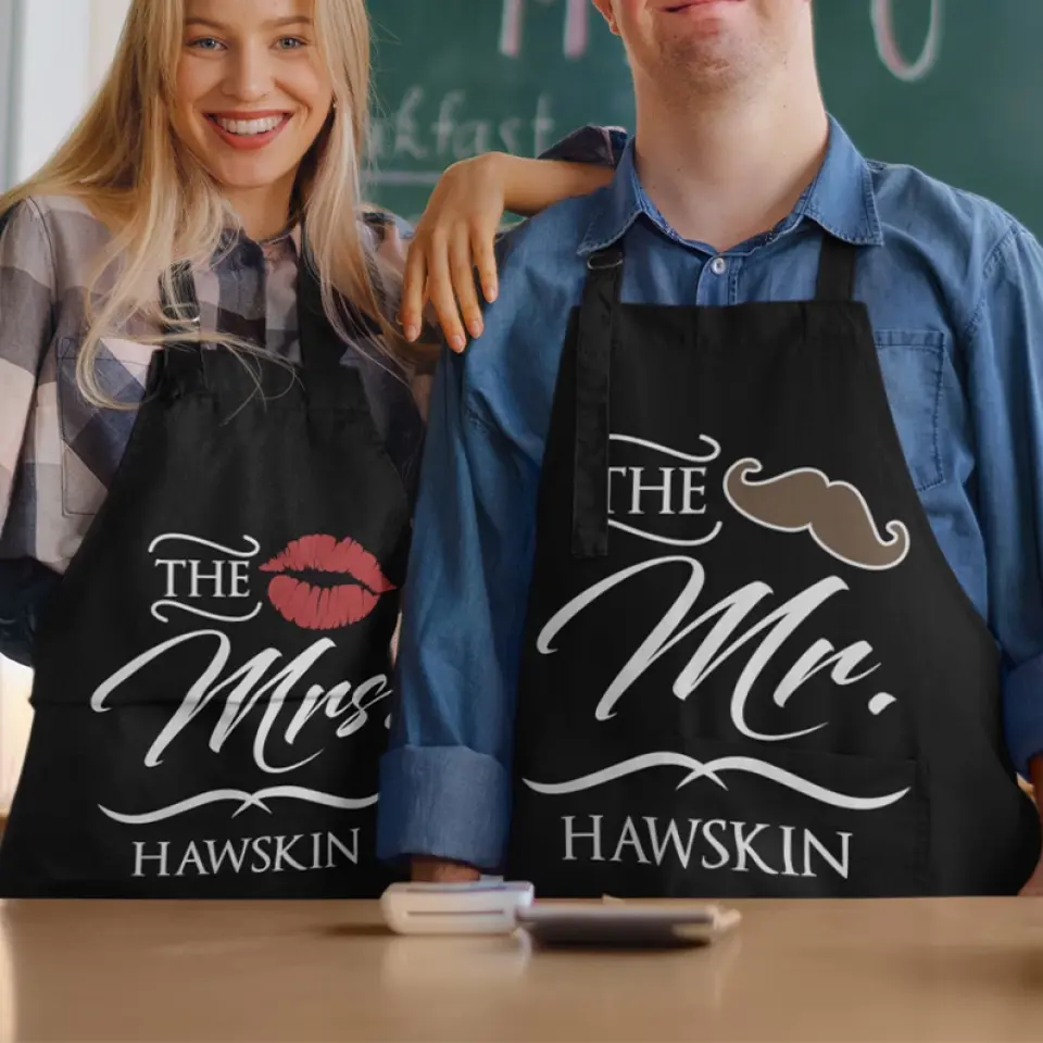 Mr and Mrs Personalized Apron For Couple - Image 7