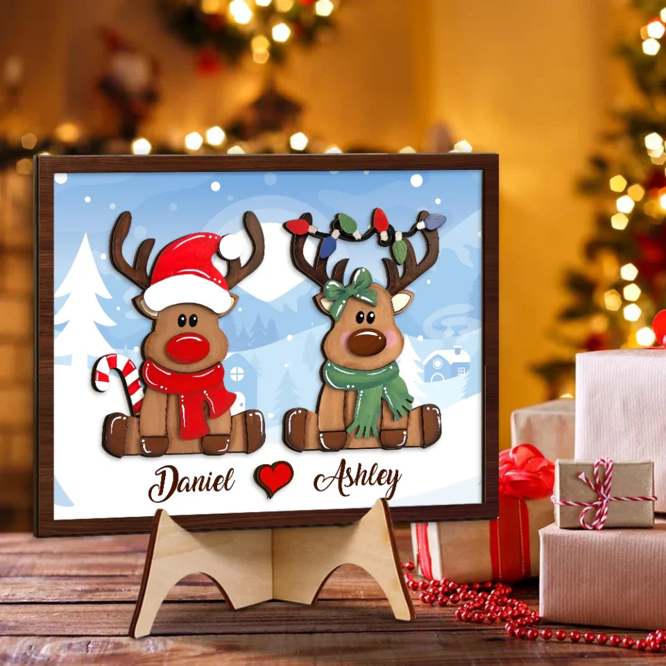 Couple Wooden Sign Cute Reindeer Couple Christmas Background - 2 Layered Wooden Art - Christmas Home Decoration for Couples - Gifts for Boyfriend, Girlfriend, Spouce