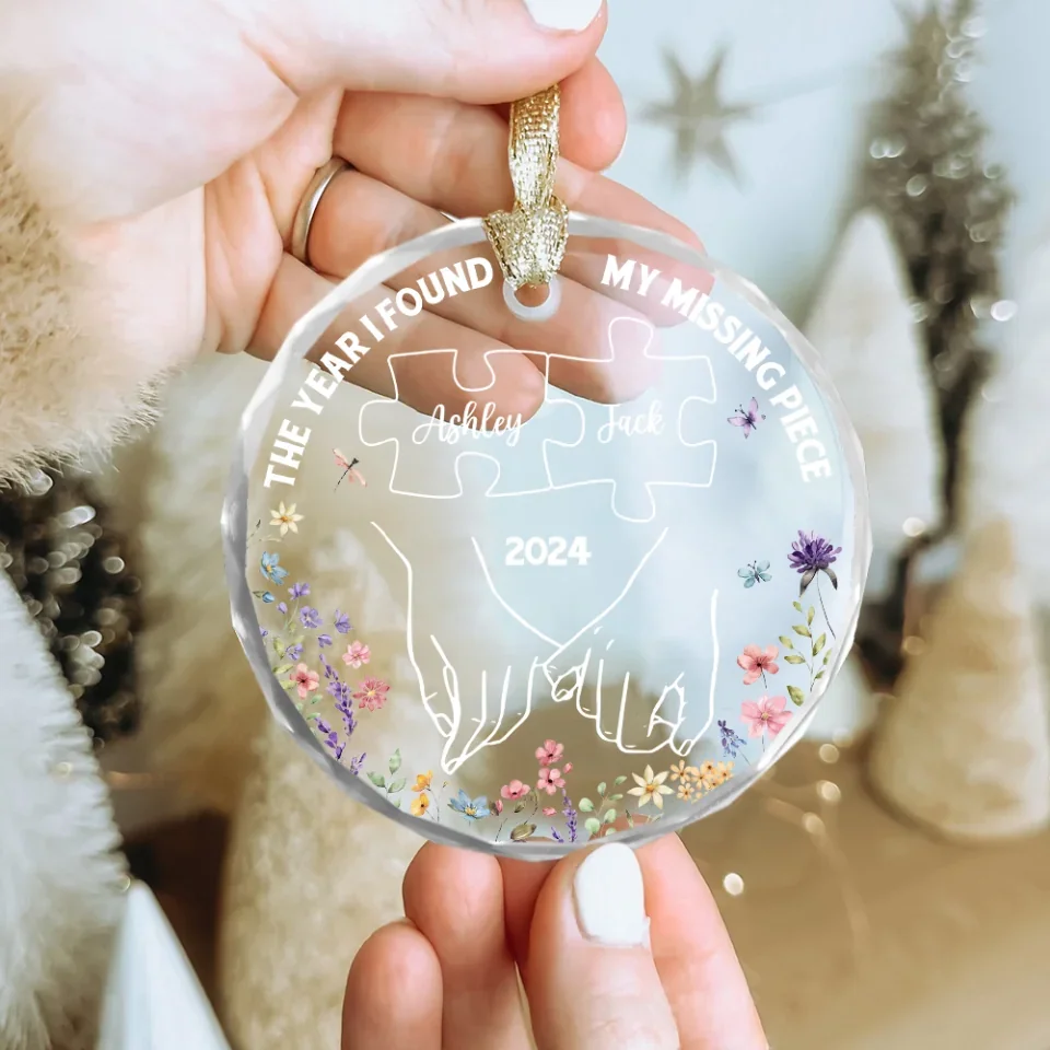 The Year I Found My Missing Piece - Custom Name Glass Ornament - Gift For Couples - Image 8