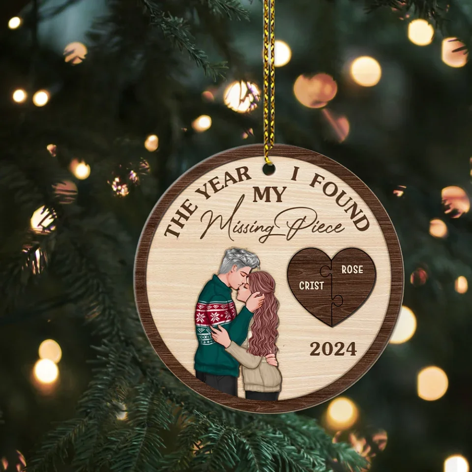The Year I Found My Missing Piece Kissing Couples - Personalized 2-Layered Wooden Ornament - Gift For Christmas - Image 5